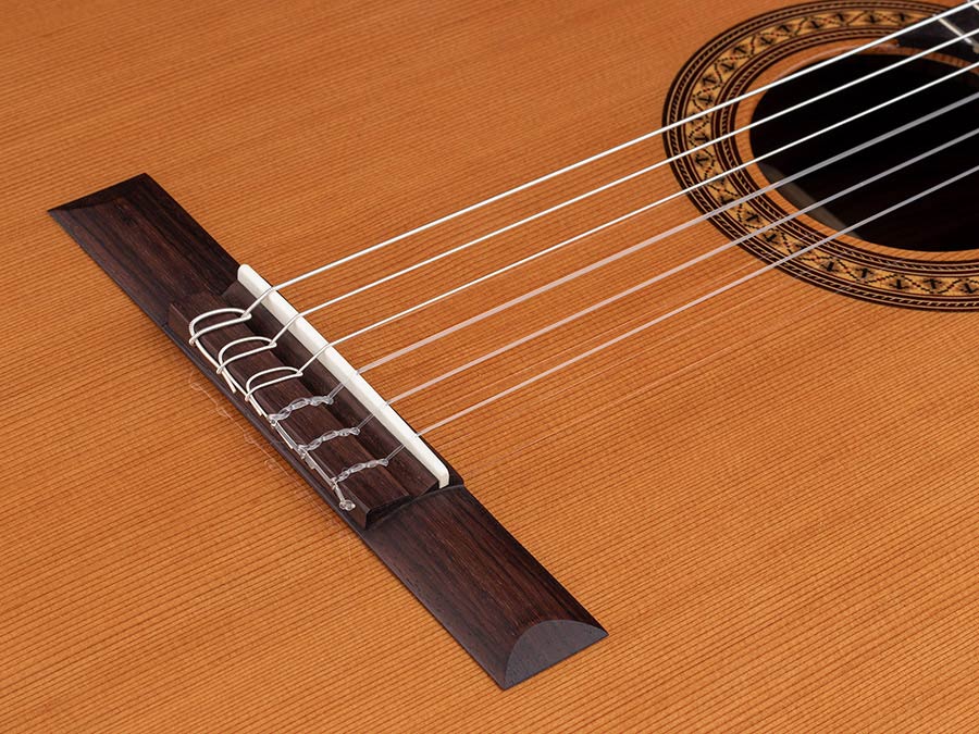 Salvador Cortez CC-32 Solid Top Artist Series Klassieke Gitaar Ceder – afbeelding 4