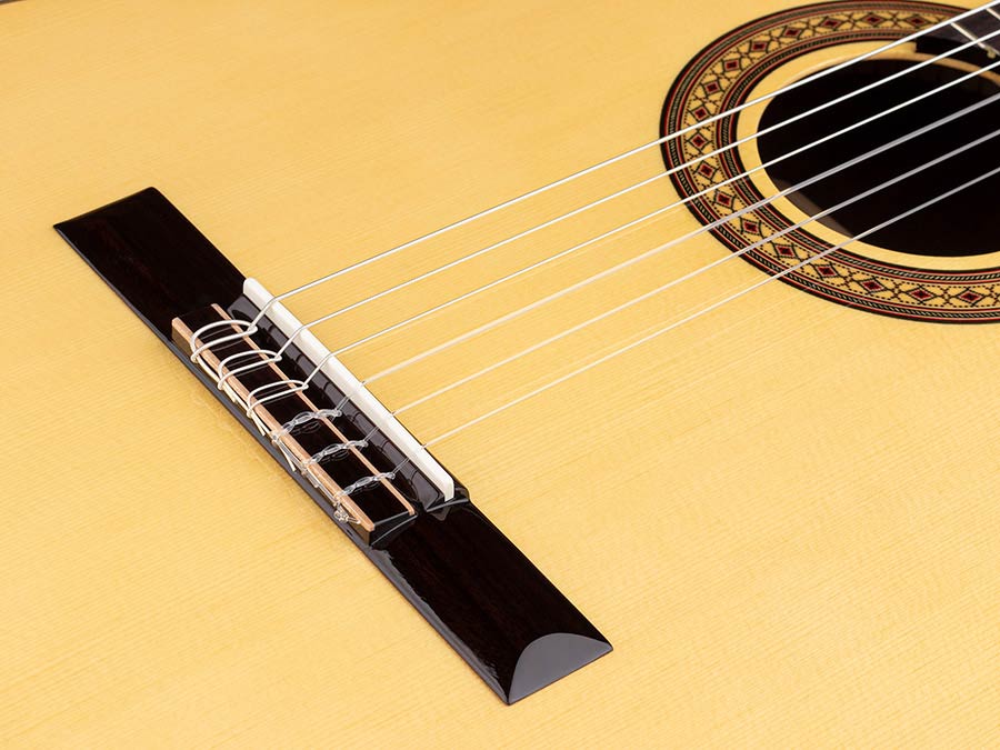 Salvador Cortez CS-50 Solid Top Artist Series Klassieke Gitaar Sparren – afbeelding 4