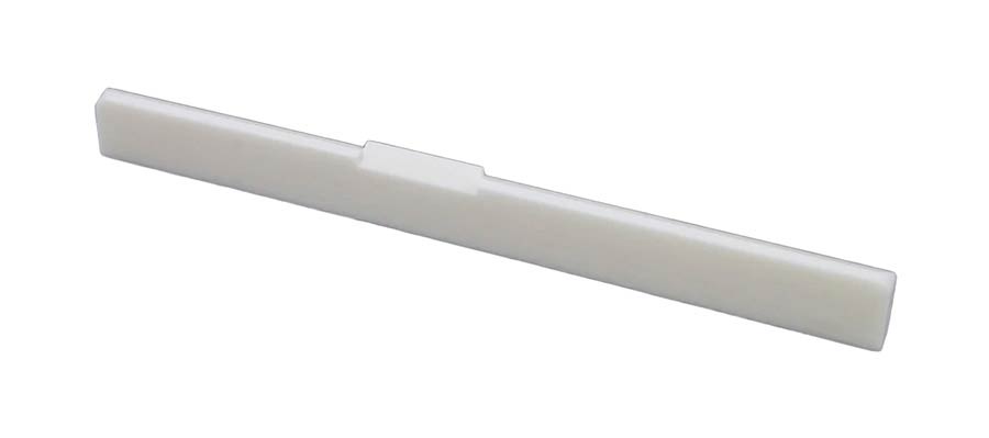 Allparts - BS2247000 - saddle for classical guitar, compensated, bone 80x3x9 mm