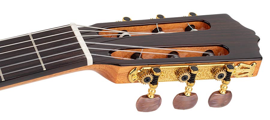 Salvador Cortez CS-32 Solid Top Artist Series Klassieke Gitaar Sparren – afbeelding 6