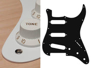 Boston ST-113-W slagplaat, Stallion, 1 ply, white, standaard, SSS, 3 pot holes, 3-5 switch
