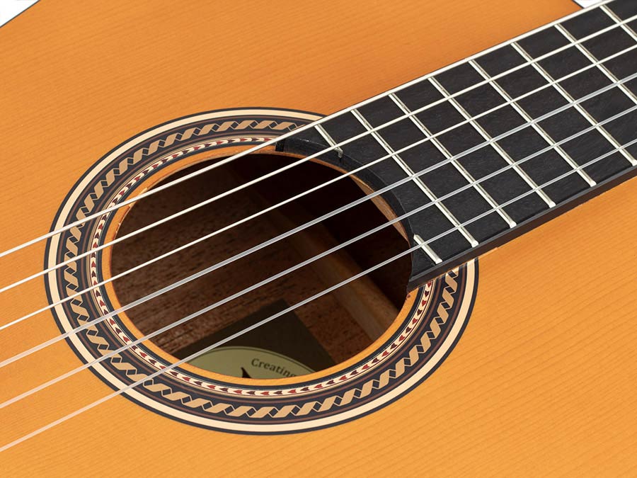 Valencia VC203H Klassieke gitaar 3/4 met hybride hals – Antique Natural
