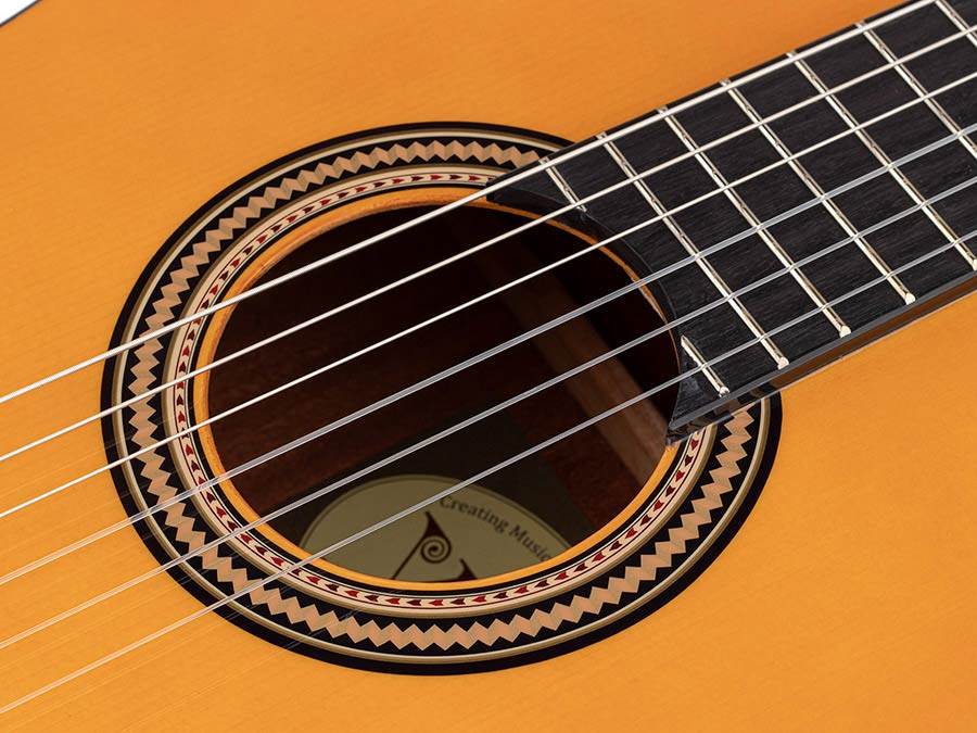 Valencia VC264 Klassieke gitaar 4/4 – Antique Natural