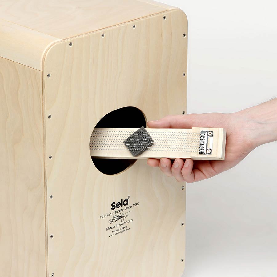 Sela Cajon Casela, Satin Nut