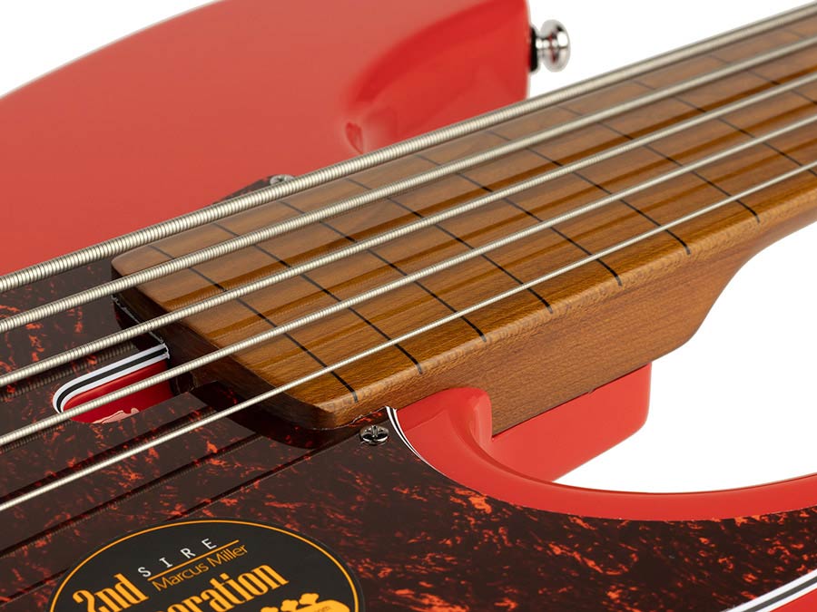 Sire P5 A5F Marcus Miller 5-snarige passieve basgitaar dark red
