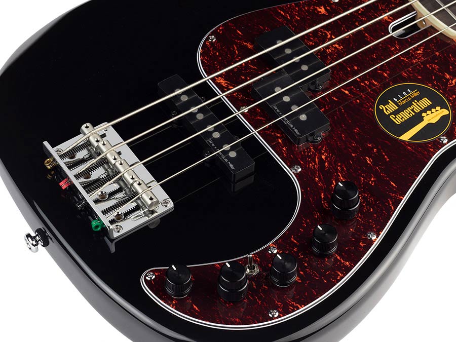 Sire P7+ A4 Marcus Miller 4-snarige actieve basgitaar black