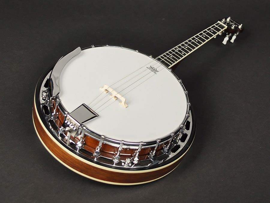 Richwood RMB-604-SS Heritage Series tenorbanjo 4-snarig, mahonie ketel, 17 frets