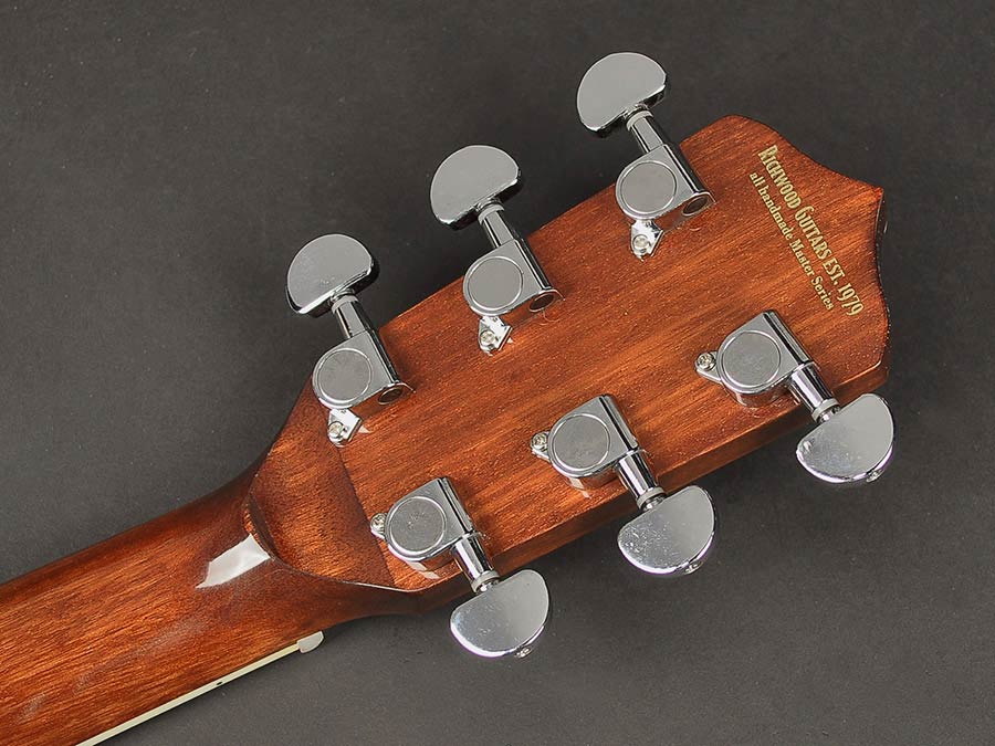 Richwood RMB-906 Heritage Series gitaarbanjo, 6-snarig, aluminium ketel en tonering, peruaans walnoten toets, 24 beugels