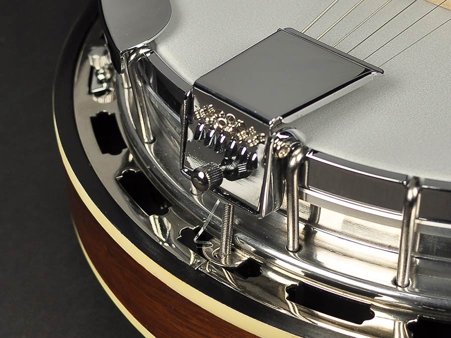Richwood RMB-906 Heritage Series gitaarbanjo, 6-snarig, aluminium ketel en tonering, peruaans walnoten toets, 24 beugels