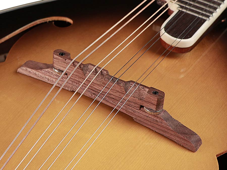 Richwood RMF-60-VS Heritage Series mandoline f-style, sparren bovenblad, esdoorn zij- en achterkant, vintage sunburst