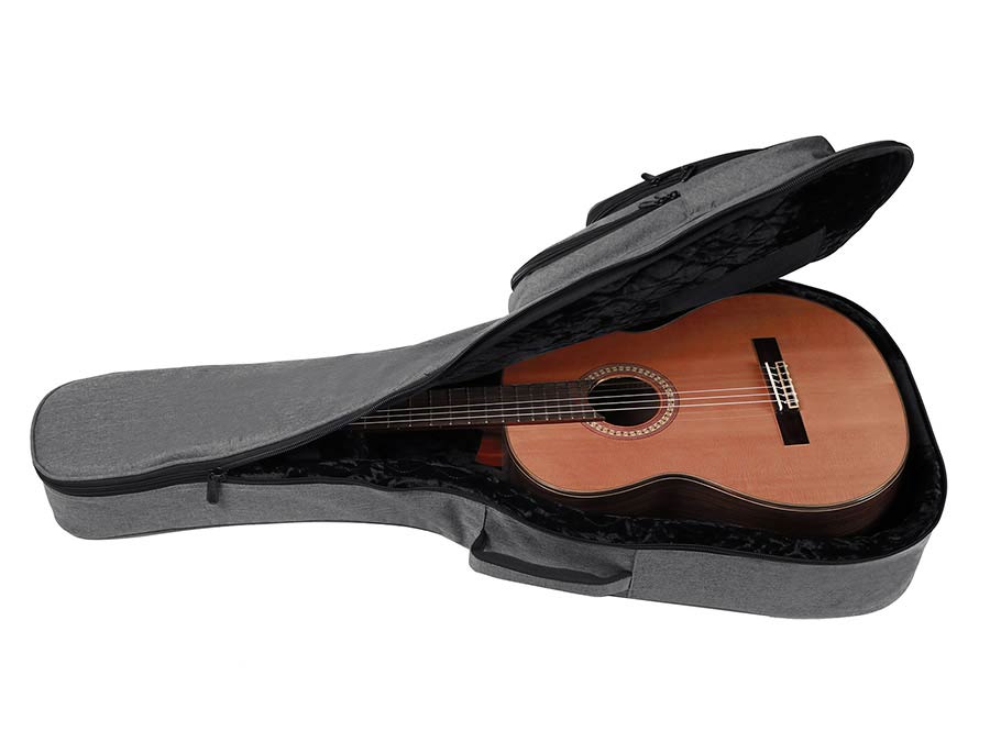 Salvador Cortez CGS-765 deluxe gigbag voor klassieke gitaar 4/4