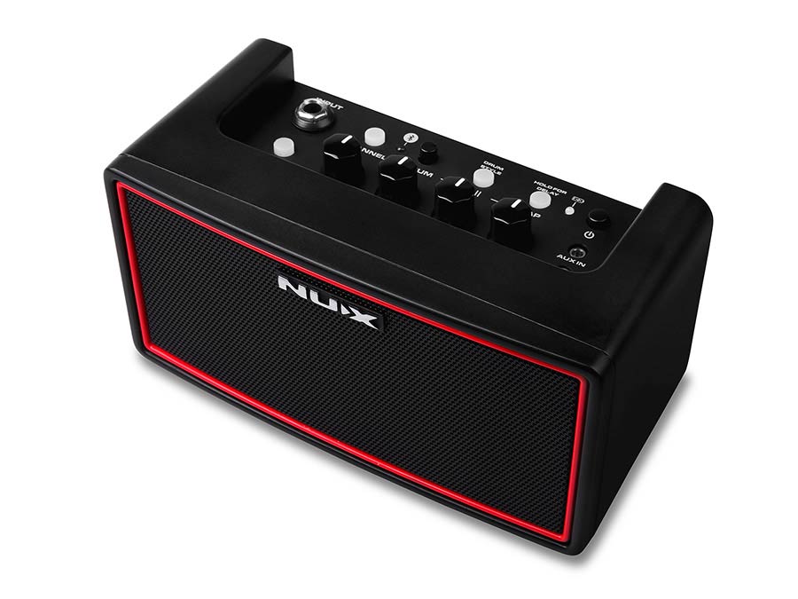 NUX: draadloze stereo gitaarversterker, 10 watt, modeling + effecten, drumcomp, Bluetooth, incl zender