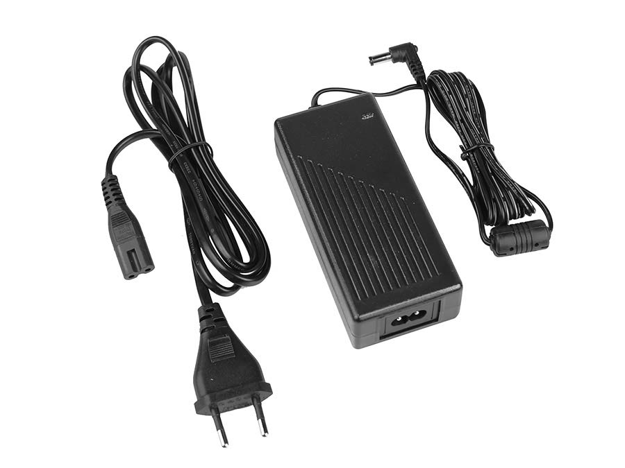power supply 15v 2500mA (all DP home pianos, UP405, UP605 and AKX10/AK603)