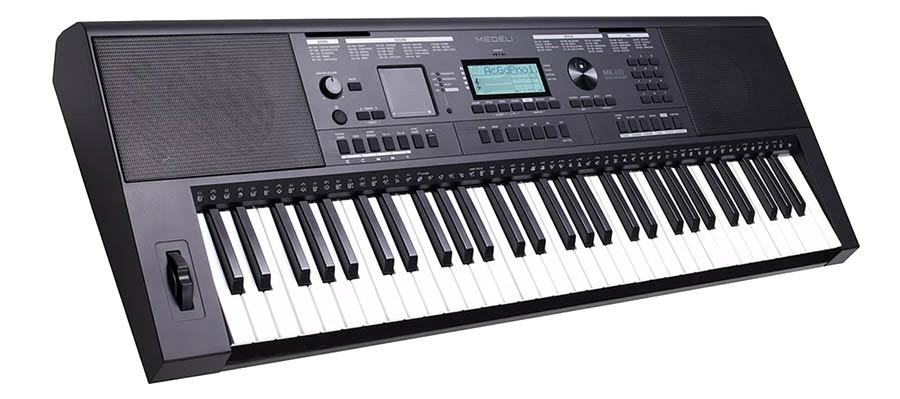 keyboard, 61 touch sensitive keys,  2 x 15 W, with XY-pad