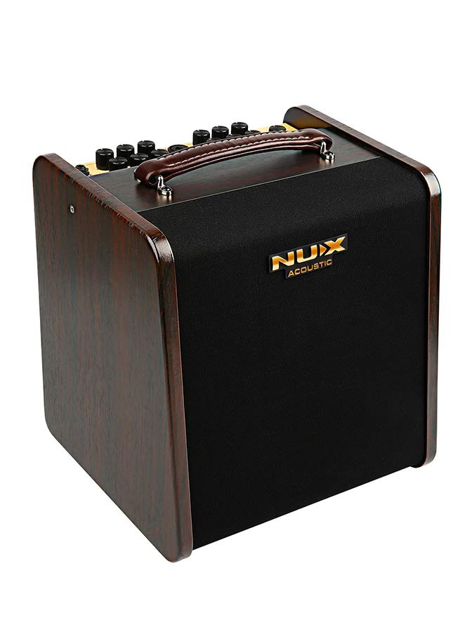 NUX: Akoestische Gitaarversterker 80 watt