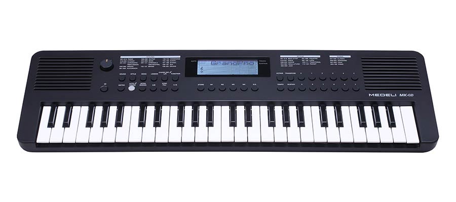 keyboard, 49 touch sensitive mini-size keys, auto chord, 1 X 2,5 W