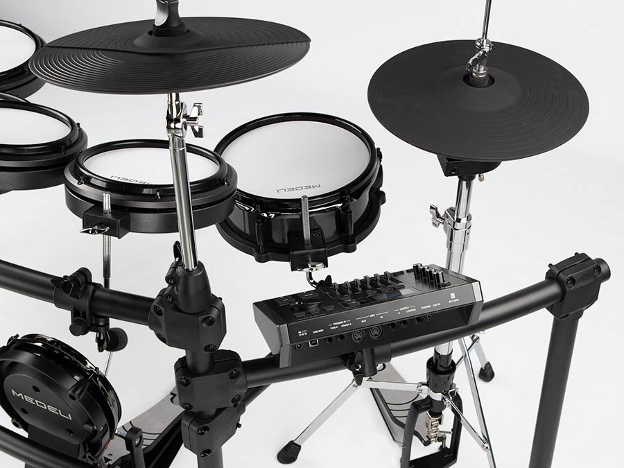 digital drum kit, all mesh head double crash and double floor tom, 8in kick, real hi-hat stand