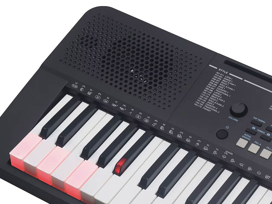 keyboard, 61 touch sensitive lighted keys, music tutorial system, 2 x 2,5 W
