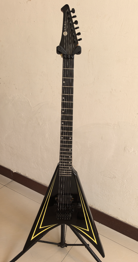 Spira Guitars V-420 BKY – 6-snarige elektrische gitaar – Zwart/geel